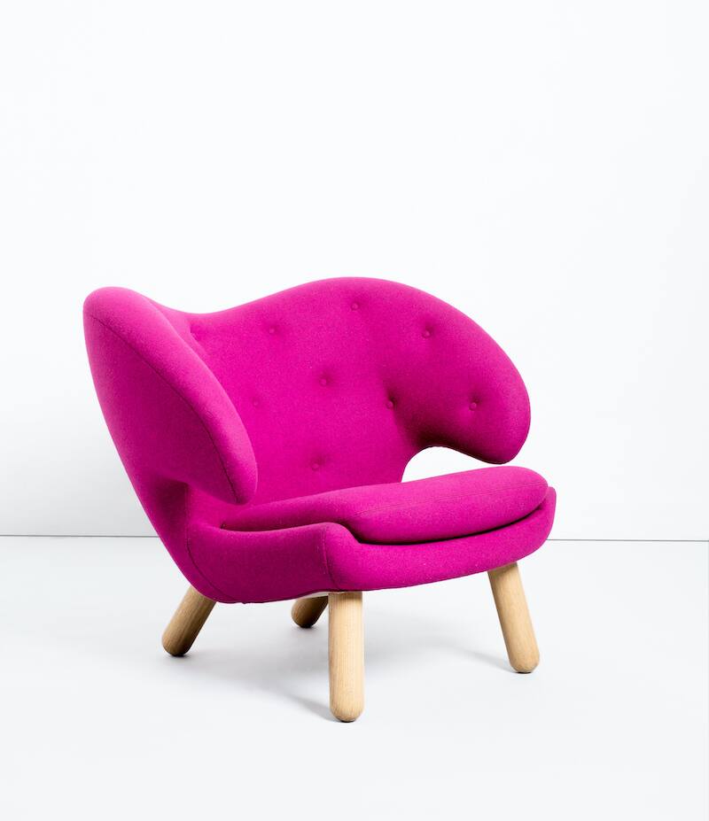 10 Covetable Vintage Modern Furniture Pieces Headline A 50Piece Collection That Is Up For Grabs